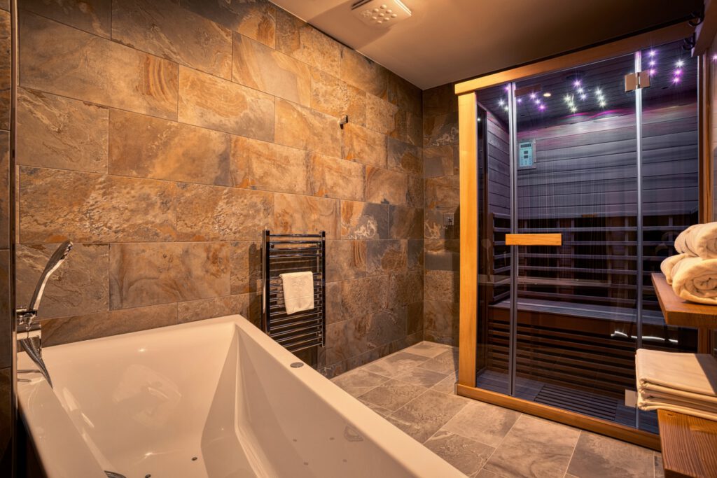 Súkromné wellness s infra saunou a vaňou v DaSus Lux&Wellness Apartments Sosana